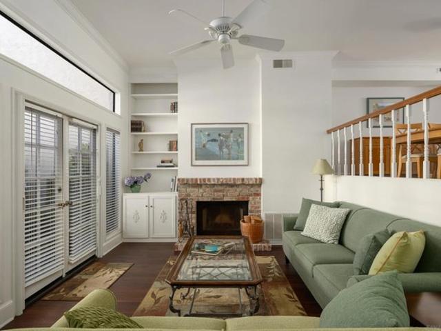 Condo for sale in La Mesa, California