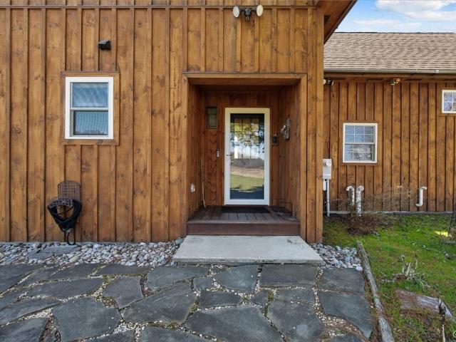 House for sale in Hamilton, New York
