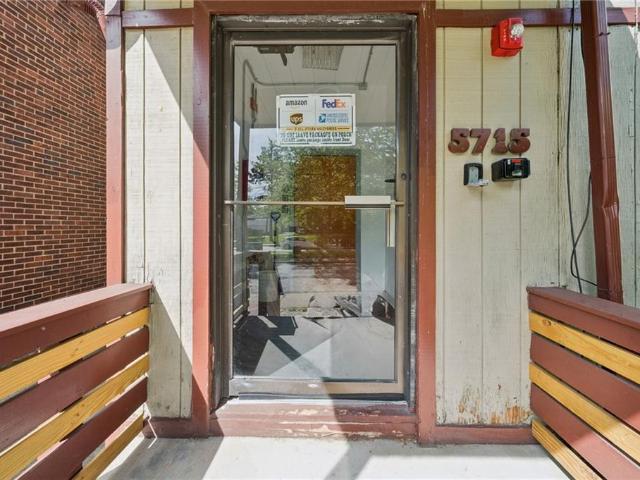 House for sale in Pittsburg, Pennsylvania