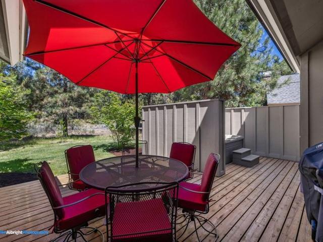Townhouse for sale in Oregonia