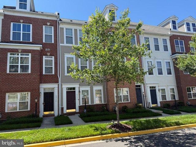 Townhouse for sale in Suitland, Maryland