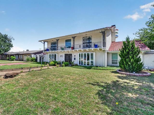 House for sale in Haltom City, Texas
