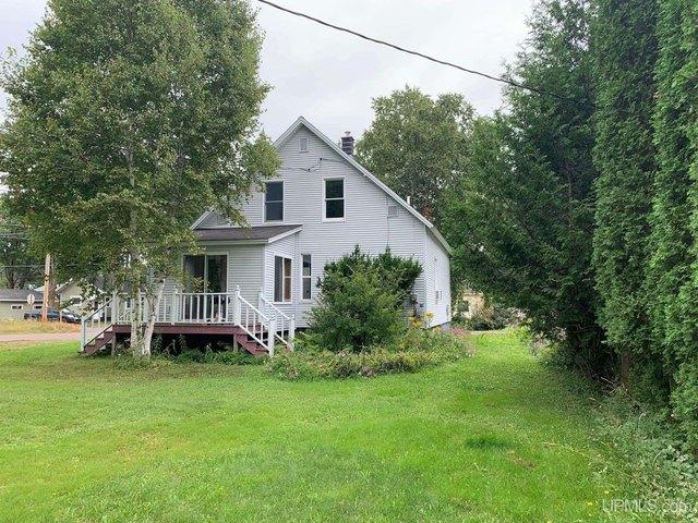 House for sale in Houghton, Michigan