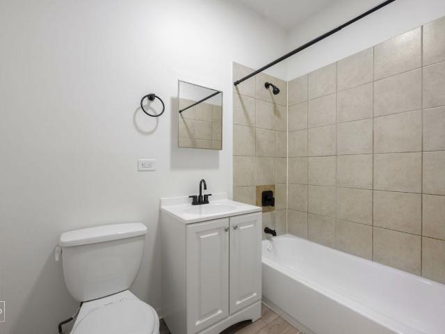 Apartment for rent in Chicago, Cook County