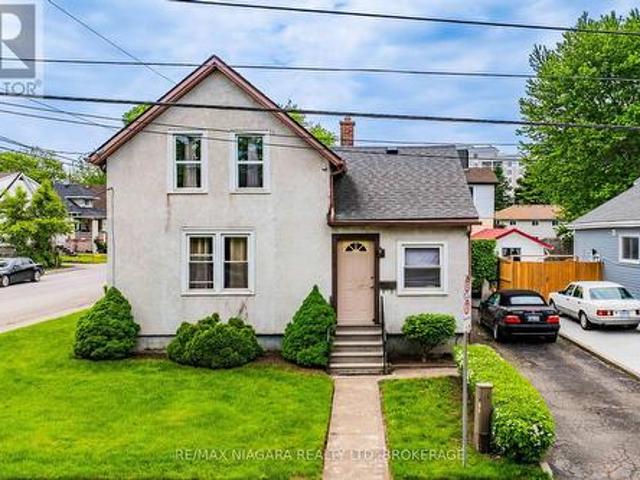 House for sale in Niagara, Ontario