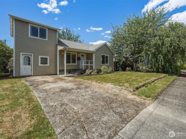 House for sale in Longview, Washington