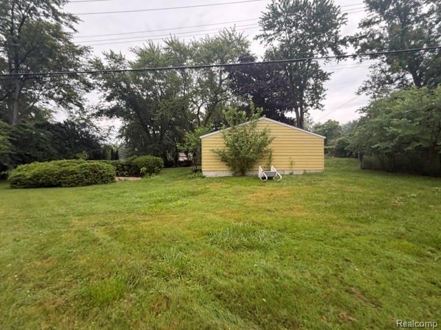 House for sale in Waterford, Michigan