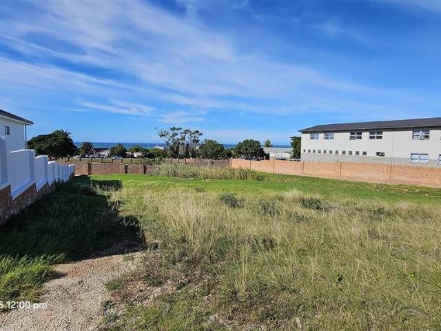 Land for sale in Cape St Francis, Eastern Cape
