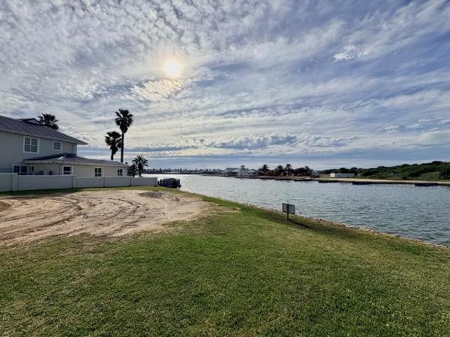 Land for sale in Cape St Francis, Eastern Cape