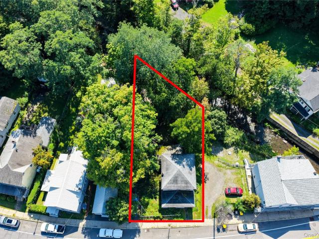 House for sale in Acra, New York