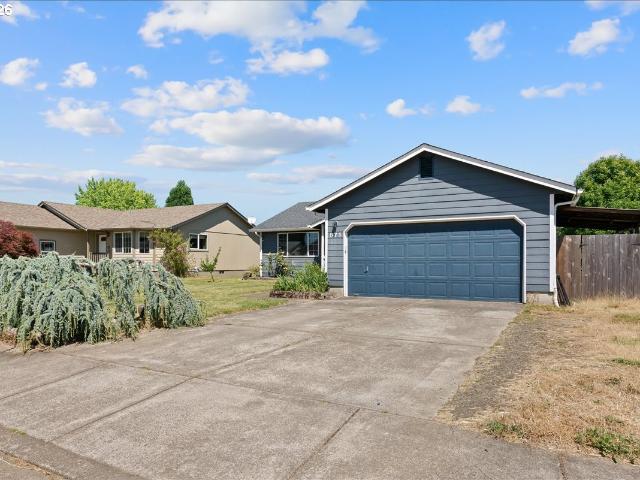 House for sale in Oregonia