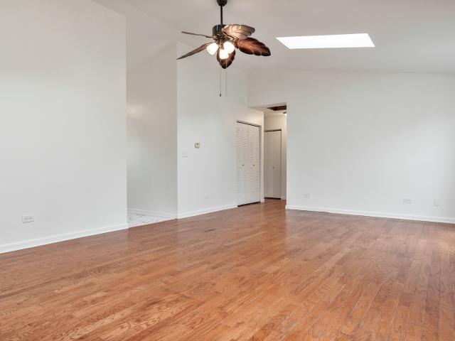 House for sale in Mchenry, Illinois