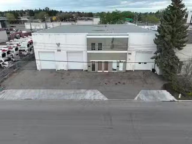 House for sale in Used Hubcap District, Edmonton