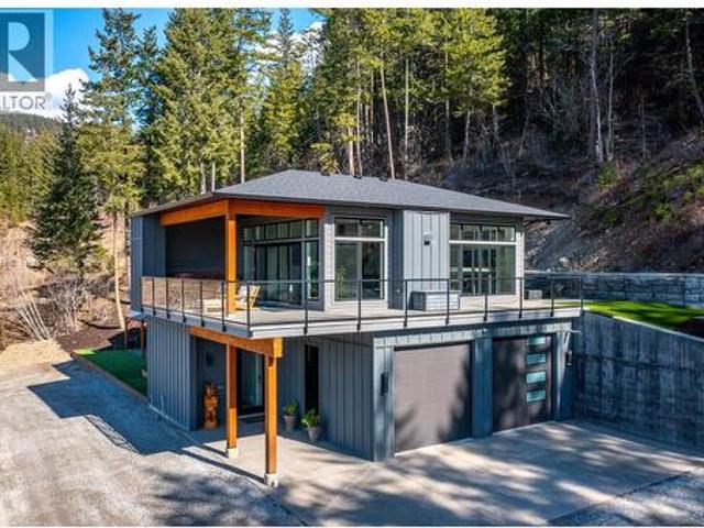 House for sale in Area C (Silver Star), Regional District of North Okanagan