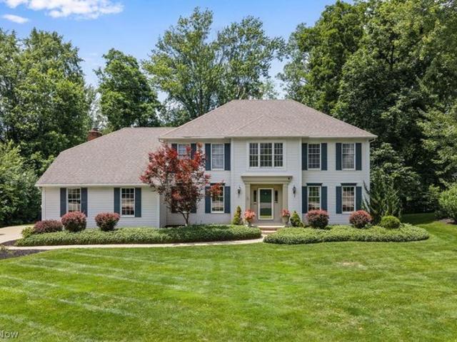 House for sale in Summit, Ohio
