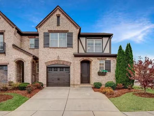 Condo for rent in Brentwood