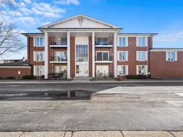 House for rent in Oak Lawn