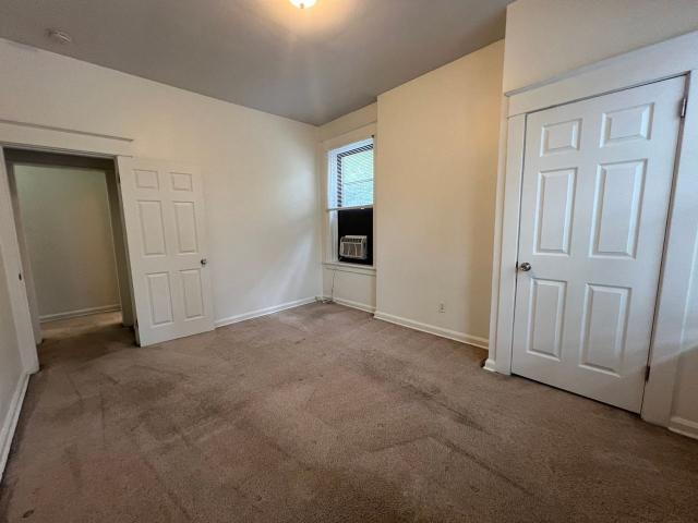 Apartment for rent in Pittsburg, Pennsylvania