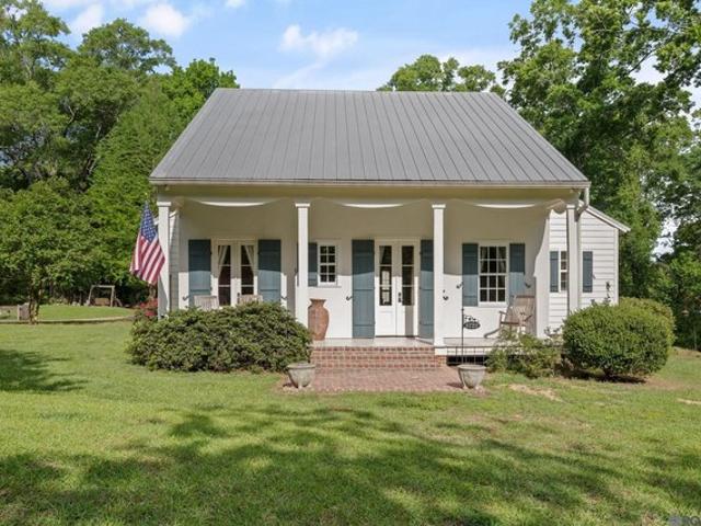 House for sale in Saint Francisville, Louisiana