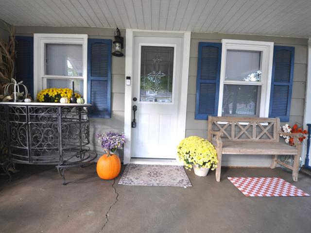 House for sale in Mchenry, Illinois