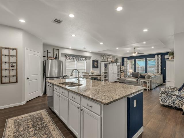 House for sale in Bryan, Brazos County