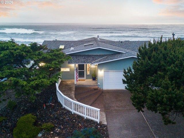 House for sale in Oregonia