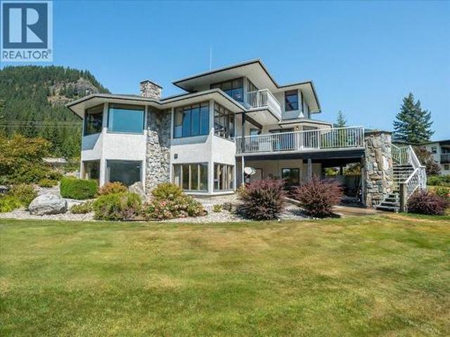House for sale in British Columbia