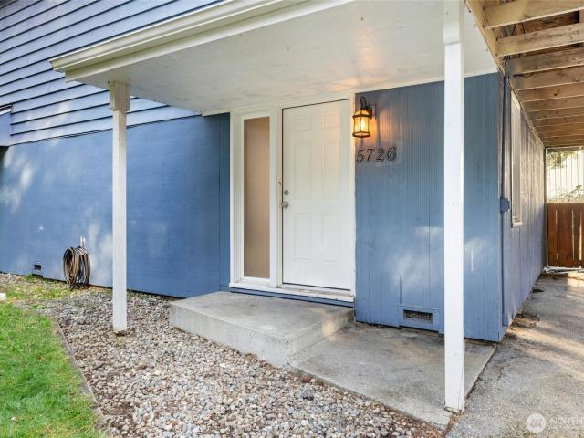House for sale in Tracyton, Washington