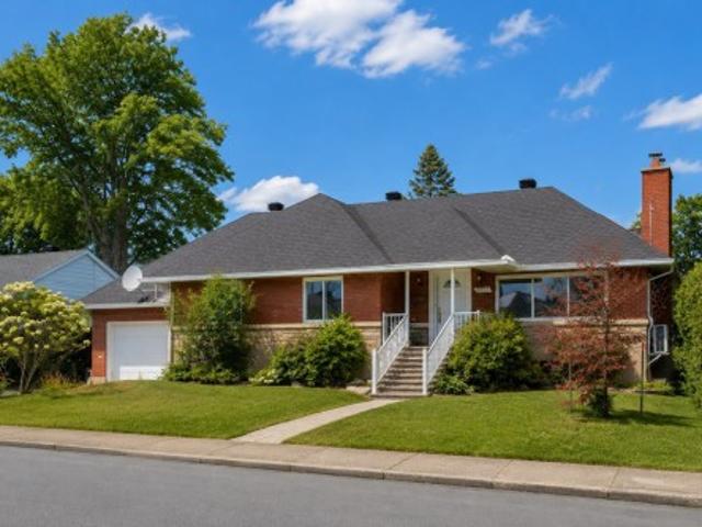 House for sale in Côte-Saint-Luc, Montréal (région administrative)