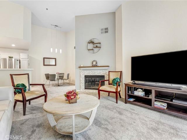 Condo for sale in Oak Park, California