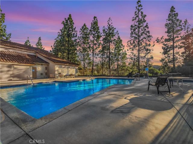 Condo for sale in Oak Park, California