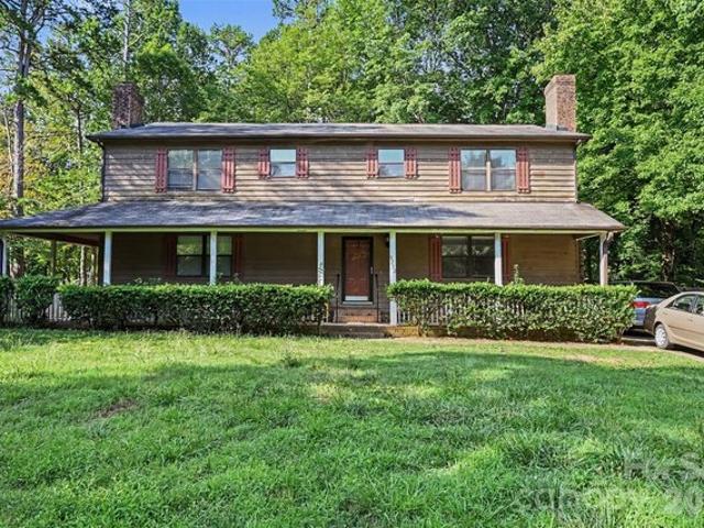 House for sale in Mecklenburg, North Carolina