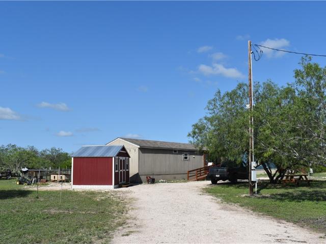 House for sale in Orange Grove, Texas