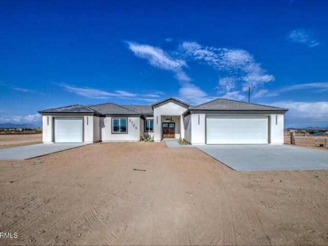 House for sale in Tonopah House for sale in Tonopah