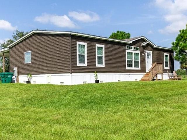 House for sale in Okeechobee, Florida