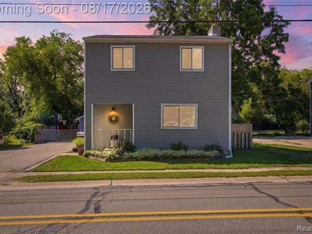 House for sale in Lake Orion, Michigan