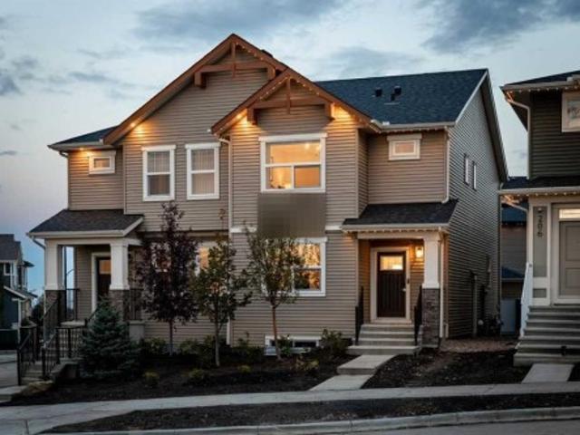 House for sale in Chelsea, Chestermere