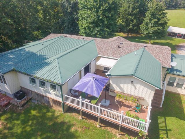 House for sale in Patoka, Illinois