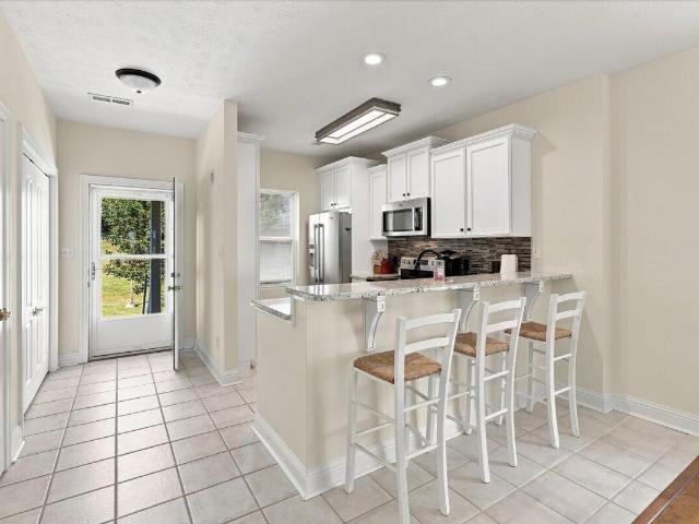 Condo for sale in Kuttawa, Kentucky