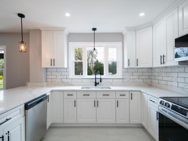 House for sale in Colonie, New York