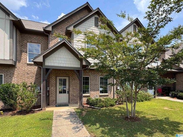 Townhouse for rent in Chelsea, Alabama