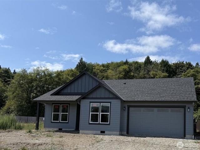 House for sale in Kelso, Washington