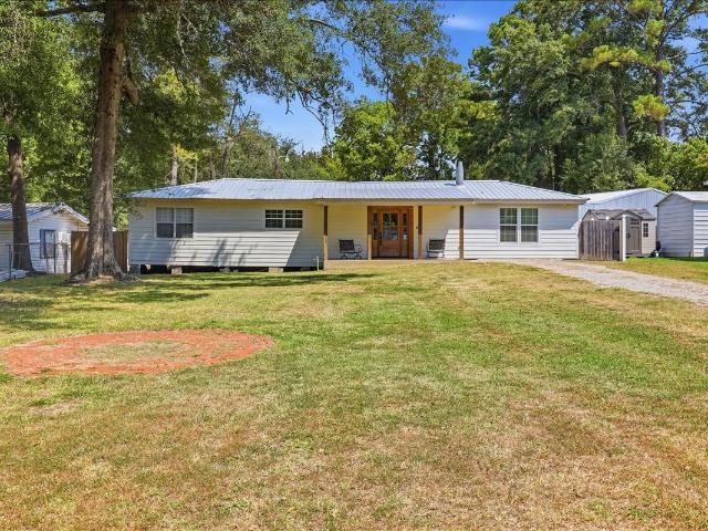 House for sale in Sabine, Texas