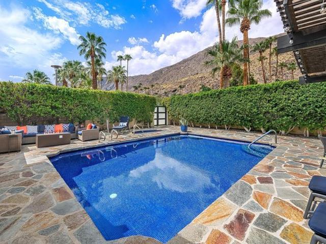 Condo for sale in Palm Springs, California