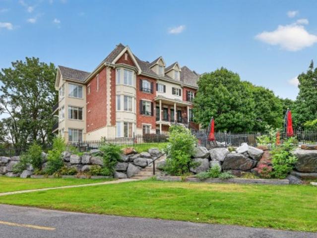 Condo for sale in Brossard, Quebec