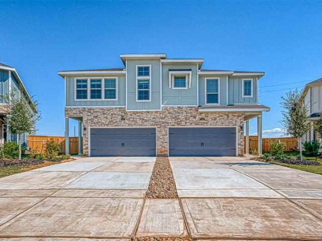 Townhouse for sale in Fulshear, Texas