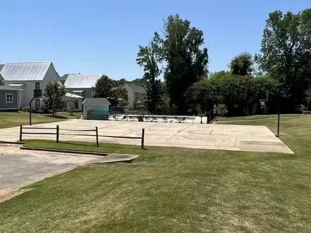 Condo for rent in Auburn
