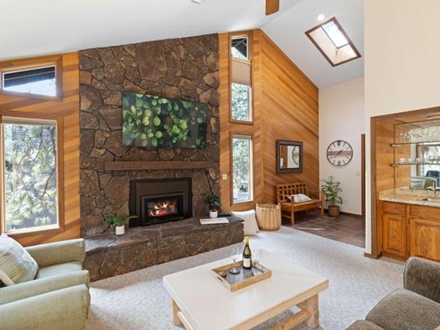 Condo for sale in Oregonia
