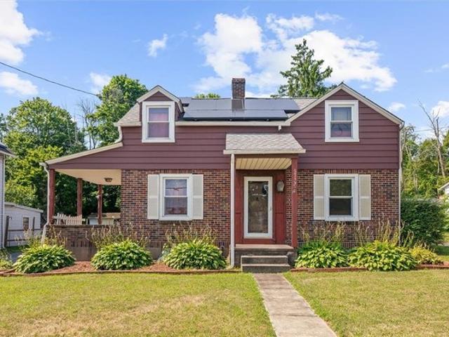 House for sale in Center Valley, Upper Saucon