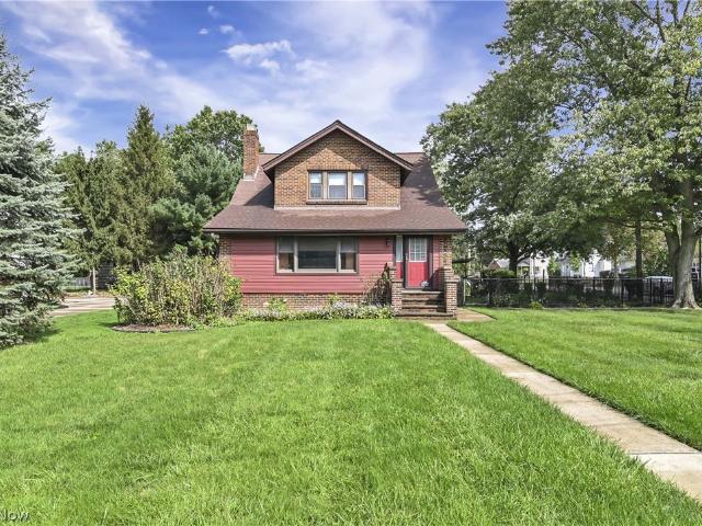 House for sale in Independence, Cuyahoga County